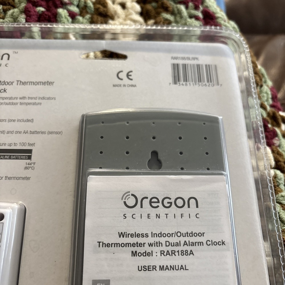 Oregon Scientific RAR188 Wireless Indoor Outdoor Thermometer Alarm Clock NEW NOS - Picture 11 of 11